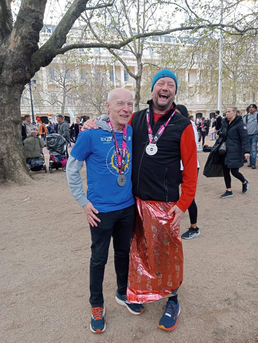 LisaMrspee's tweet photo. So he’s completed his couch to marathon. What an awesome achievement #Proud @LondonMarathon https://t.co/UZedMkiCAR