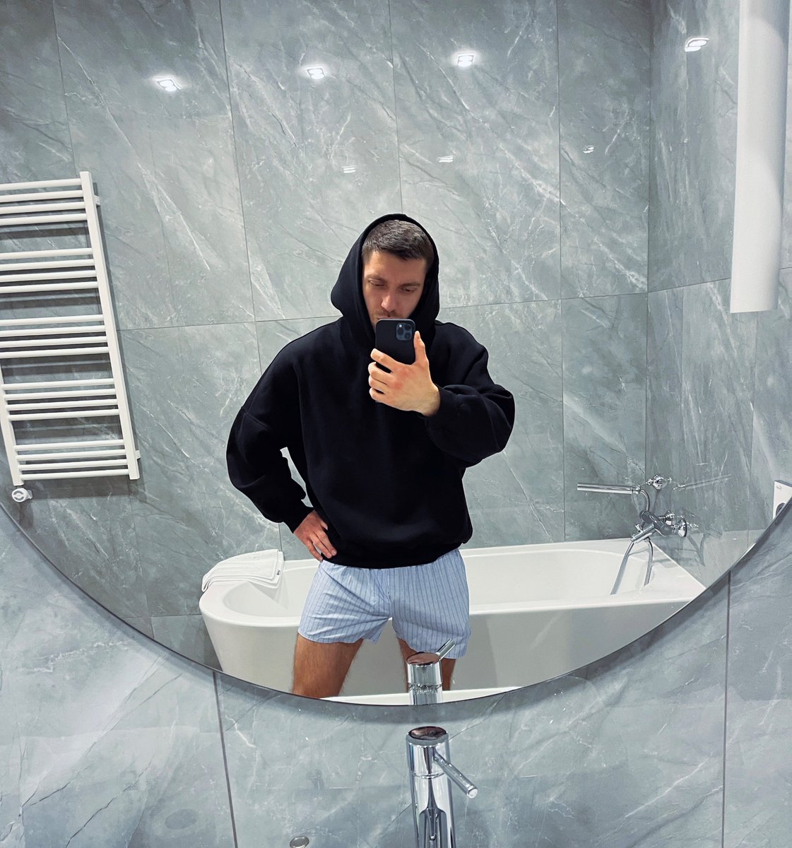 bayuzastik's tweet photo. BOTTOMS REPLY 😘
#fitness 

https://t.co/a3xHkMkUwp https://t.co/q17wK24pxs