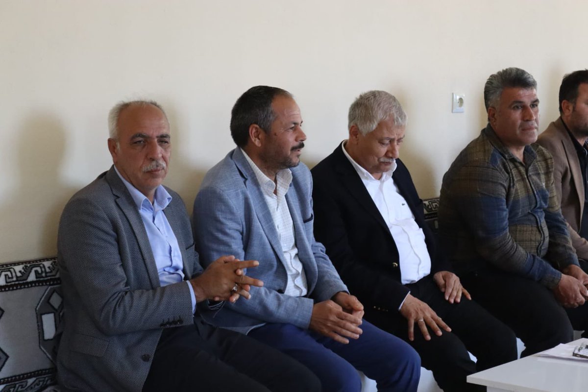 Güvenir Mahallemizdeyiz. Halkımızın taleplerini dinledik, önerilerini aldık. Vatandaşımız ne dediyse odur.#türkiyeyüzyılı 
<a href="/bybekirbozdag/">Bekir  Bozdağ</a> <a href="/urfaskm2023/">AK Parti Şanlıurfa SKM Başkanlığı</a> <a href="/adelioglu63/">Ali ihsan Delioğlu</a>