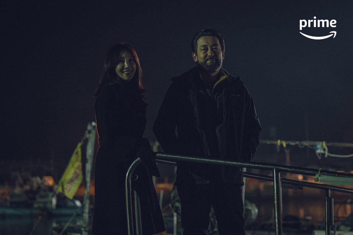 primevideoth's tweet photo. จบกันไปแล้วกับเรื่อง Decoy เราเอาภาพเบื้องหลังการถ่ายทำมาให้ทุกคนดู ส่วนเบื้องหน้า ตอนนี้ดูแบบรวดเดียวจบ 12 ตอนได้แล้วครับ
#PrimeTH #Decoy #DecoyPart2 #JangKeunSuk #HeoSungTae #LeeEliJah https://t.co/8yvWsAjQXK