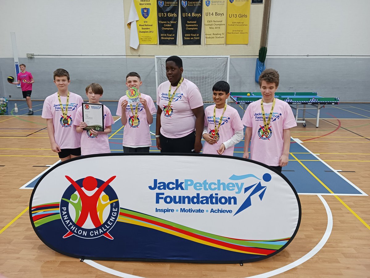 Winners of this afternoon's Panathlon at <a href="/ShenfieldHigh/">Shenfield High Sch</a> was Harlow Fields School. Thanks again to all the wonderful Young Leaders from <a href="/SHSPEDEPT1/">SHSPEDEPT</a> and <a href="/ssp_shenfield/">SSP Shenfield</a> for their coordination. Big thanks to Ron from <a href="/JPFoundation/">Jack Petchey Fdn</a> for presenting the awards. <a href="/ActiveEssex/">ActiveEssex</a>