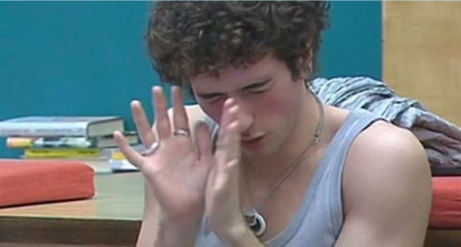alessxsole's tweet photo. Ma le fan di Maddalena che provano pure a difenderla dopo questa grandissima figura di merda, io fossi in voi mi vergognerei #AMICI22 https://t.co/Olu3pguxxv