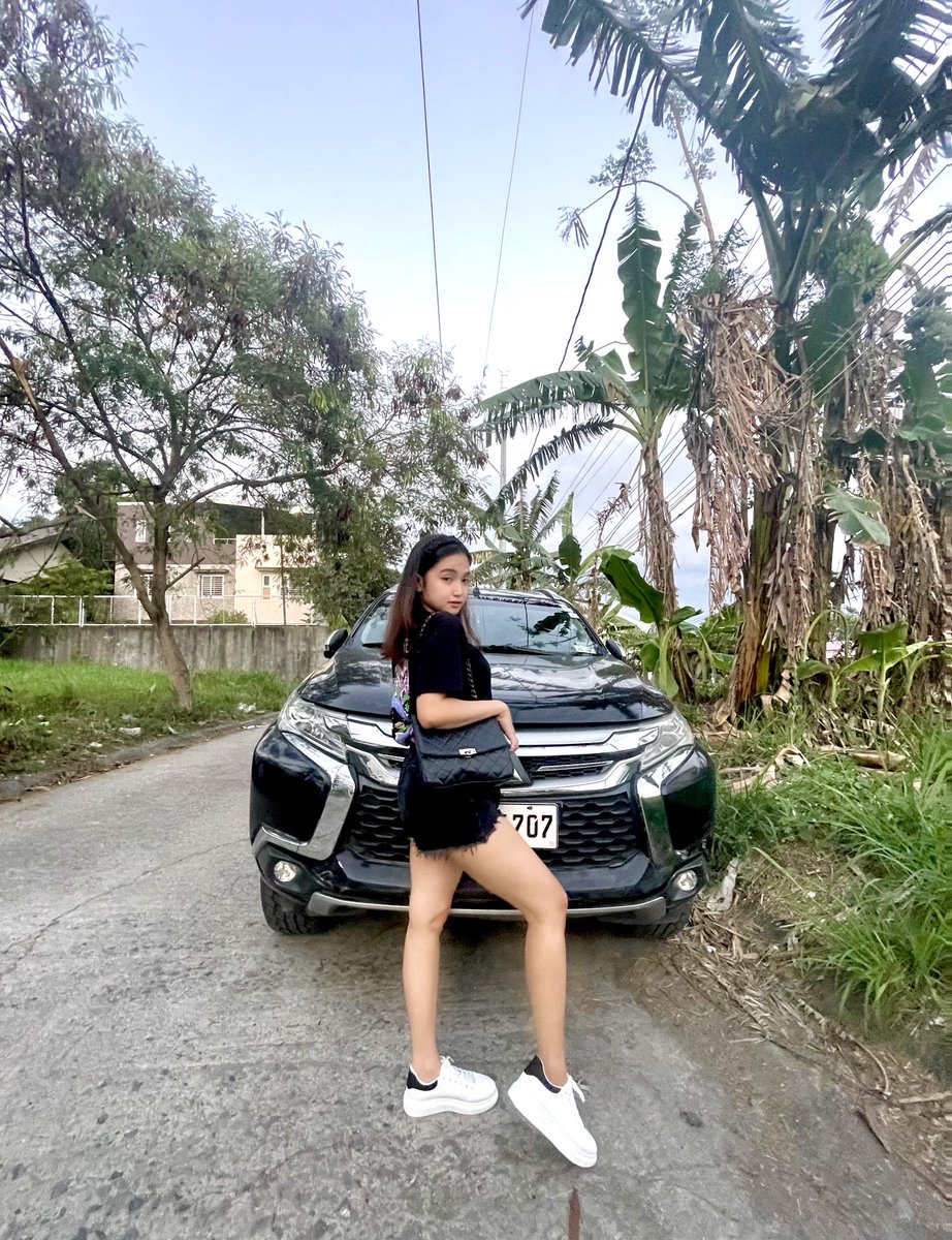 denicesxcz's tweet photo. Wtg? https://t.co/qr3NAGIpEl