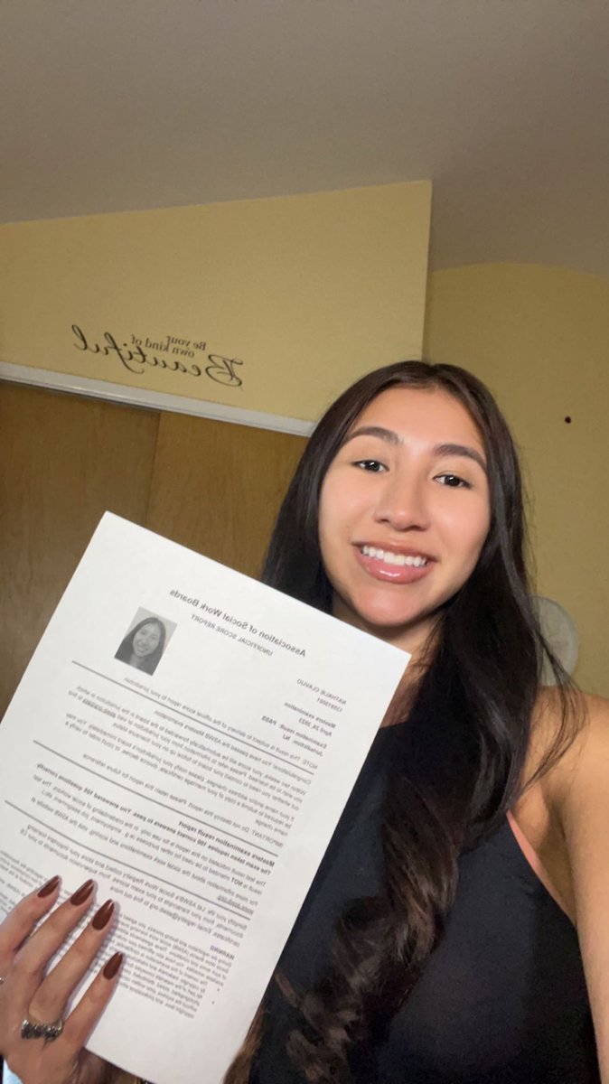 SharaRuffin's tweet photo. Major congrats are in order for my amazing former client Nathalie – she passed her master level social work exam on the 1st try!! Celebrating this incredible accomplishment with you Nathalie. 💃 #socialworktwitter #ASWBSocialWorkExam, #SocialWorkTestPrep #socialworkers https://t.co/6Pb8HAaOXR