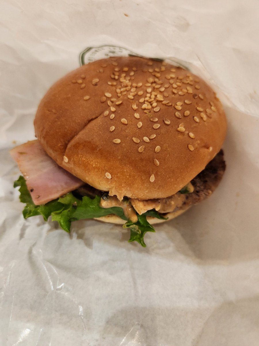 m_msnow's tweet photo. 初めての酒々井。
食べたいものもいっぱいあったし広くて回りきれなかったからまた行きたいな～。天気もメチャクチャ良くて楽しかった🎵

#酒々井
#アウトレット https://t.co/0f9G1FvqLq