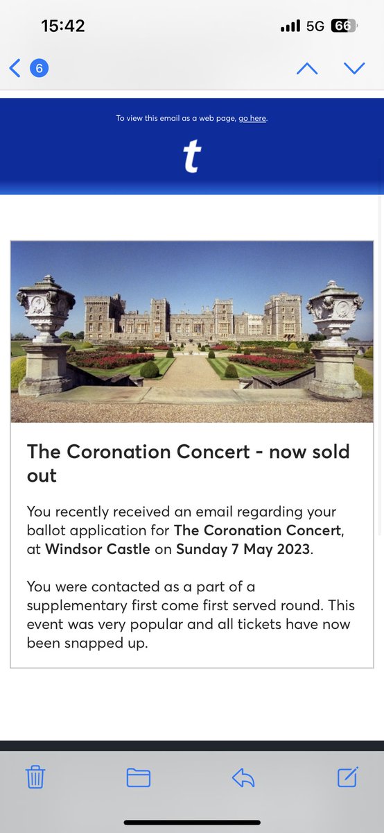 claire mcillroy tweet media