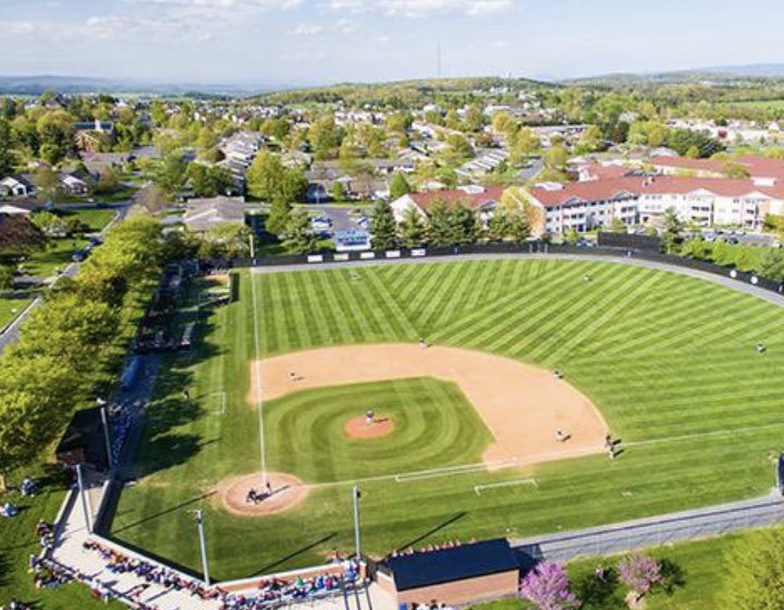 AndrewWise8's tweet photo. I’m excited to announce that i’ll be continuing my athletic and academic career at Eastern Mennonite University! Thank you for everyone who helped me get here!! @EMUbaseball1 @FairfaxBaseball @STARSBASEBALLVA https://t.co/HsWTRUULYU