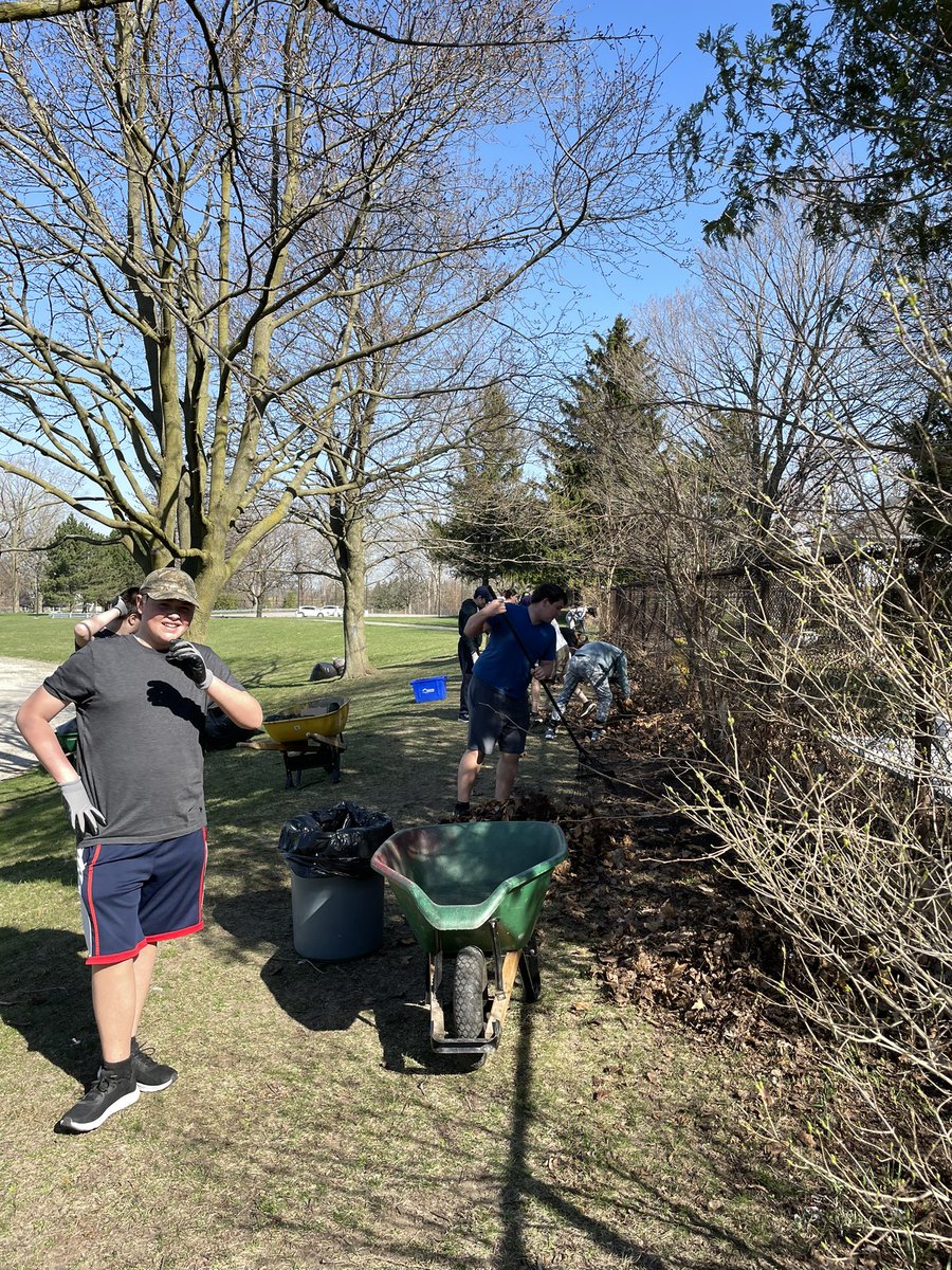 Montcalm Gr.10 Green Industries class cleaning up the school grounds today!! <a href="/MontcalmCougars/">Montcalm Cougars</a>