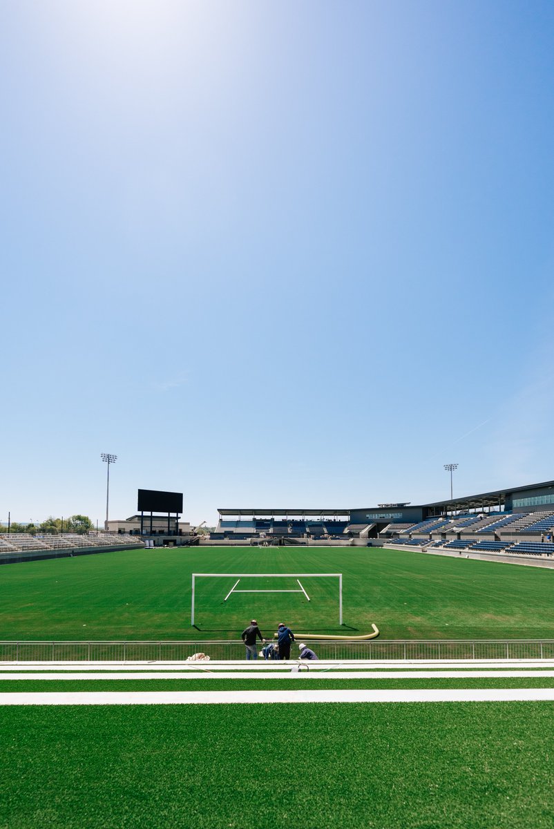 Photo of Joe Davis Stadium from behind the goal
