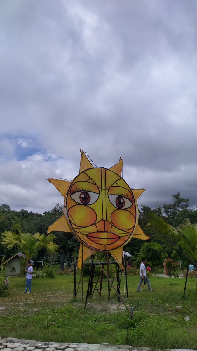 Mungkin alasan kenapa cuaca beberapa waktu ini panas banget 🙃