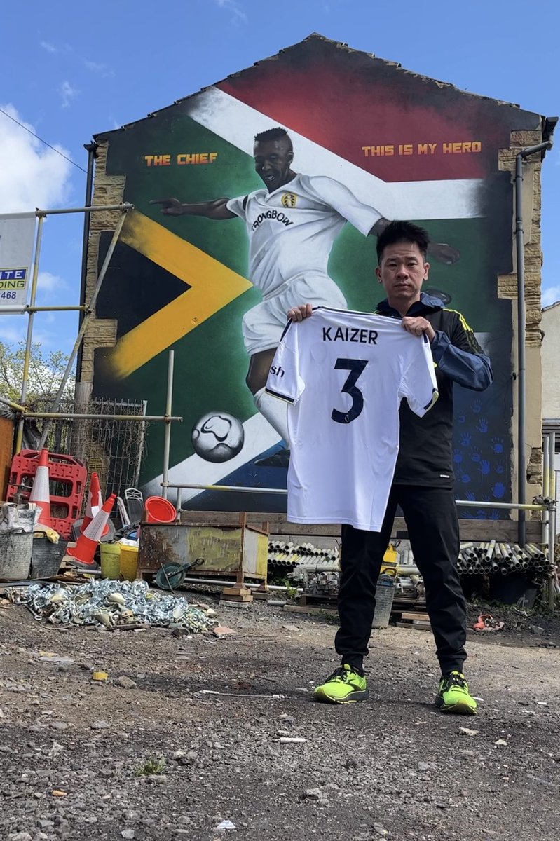 clement3343's tweet photo. Mural Walk Day 2 (25/4/23)

Part 5 (Final) 
This Is My Hero 

Leaving this last, @LucasRadebe my childhood hero. So much respect to him that I name my son Kaizer https://t.co/vMgYmlchSp