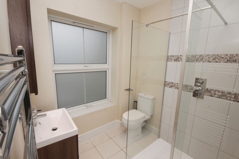 PureEstateAgent's tweet image. Beautiful four bedroom family home will be available in May🏡

Register your interest now so you don't miss out!

rightmove.co.uk/properties/133…

#familyhome #PureLettings #happytuesday #Property #Letting #Norwich  #sunshine #LettingTeam #ToLet #Let #Norwich 

📍purelettings.co.uk