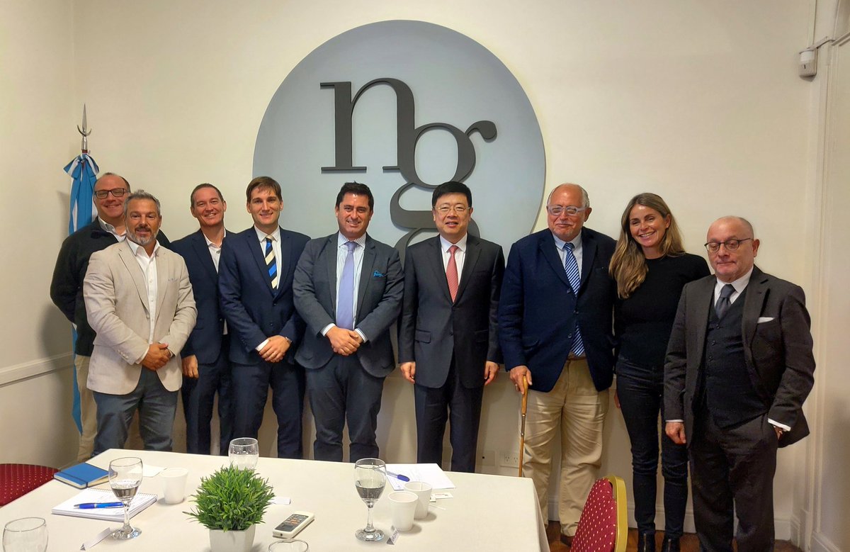 Nuevas Generaciones (@fngeneraciones) on Twitter photo Hoy en el Observatorio Sino-Argentino <a href="/sinoargentino/">Observatorio Sino-Argentino</a> de la Fundación, recibimos la visita del Embajador de China, Zou Xiaoli, con quien mantuvimos una excelente conversación sobre los desafíos actuales y futuros de la región y de la relación bilateral 🇨🇳 🇦🇷 Hoy en el Observatorio Sino-Argentino <a href="/sinoargentino/">Observatorio Sino-Argentino</a> de la Fundación, recibimos la visita del Embajador de China, Zou Xiaoli, con quien mantuvimos una excelente conversación sobre los desafíos actuales y futuros de la región y de la relación bilateral 🇨🇳 🇦🇷
