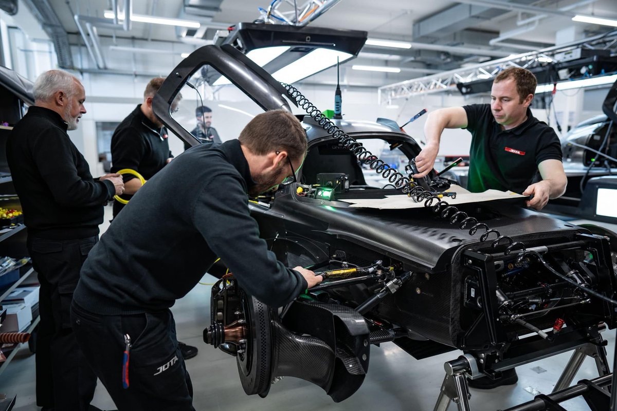 Porsche Motor Racing tweet media