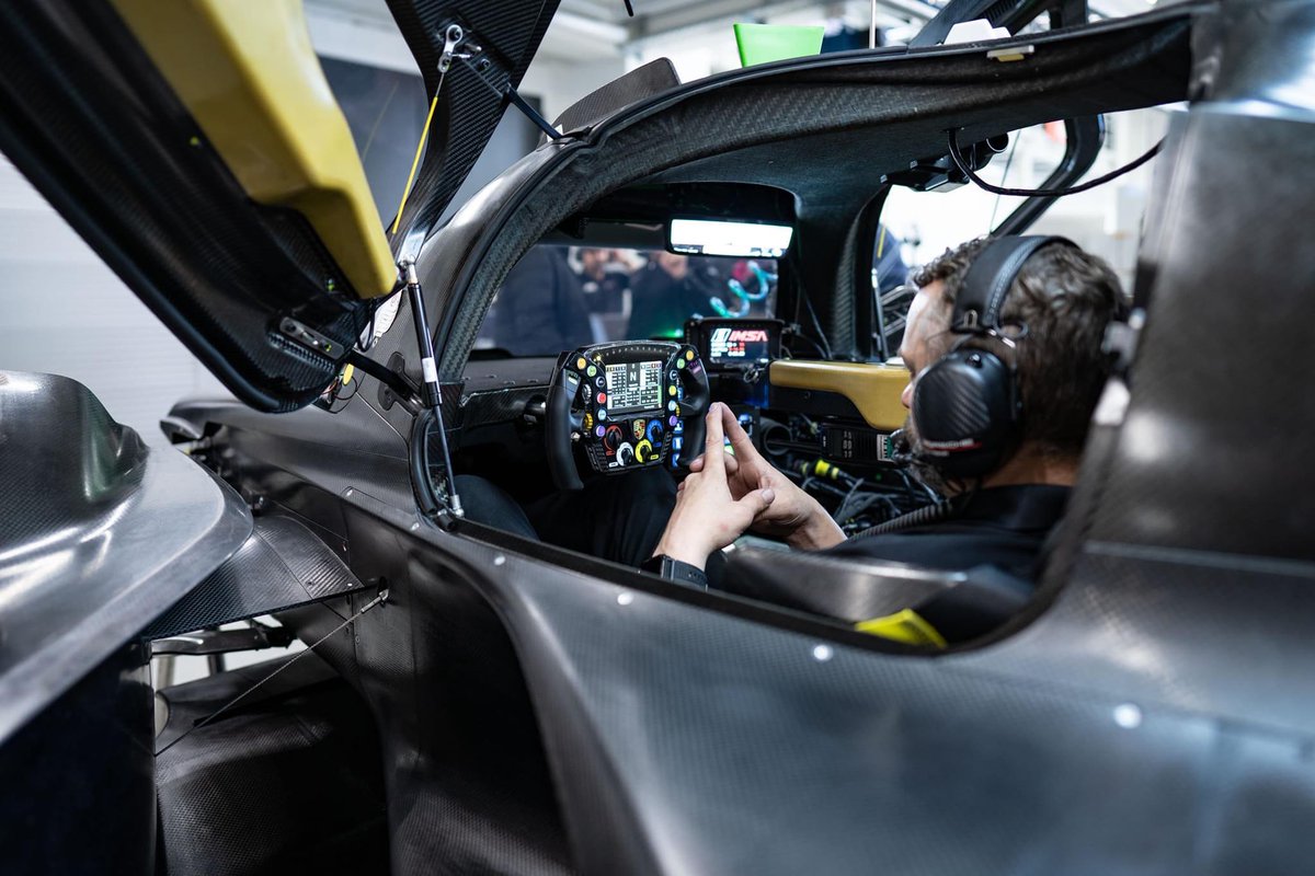 Porsche Motor Racing tweet media