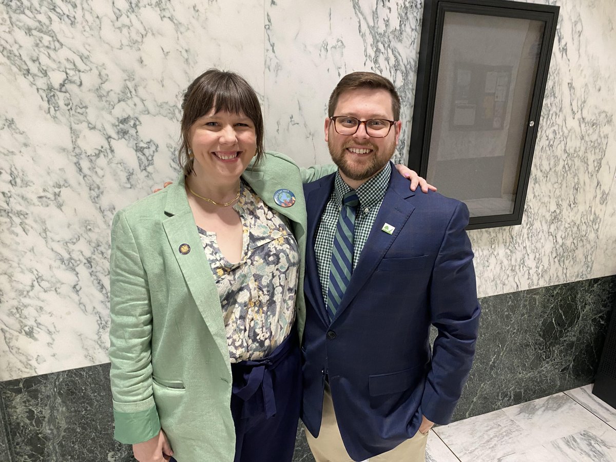 nylcv's tweet photo. #NYLCV Dep Director of State Policy Andrew Williams alongside NYS Assembly Member Emily Gallagher/@EmilyAssembly. Andrew is at the State Capitol for Earth Day Advocacy Day urging lawmakers to advance a package of environmental legislation! https://t.co/M7OSD9DKeU