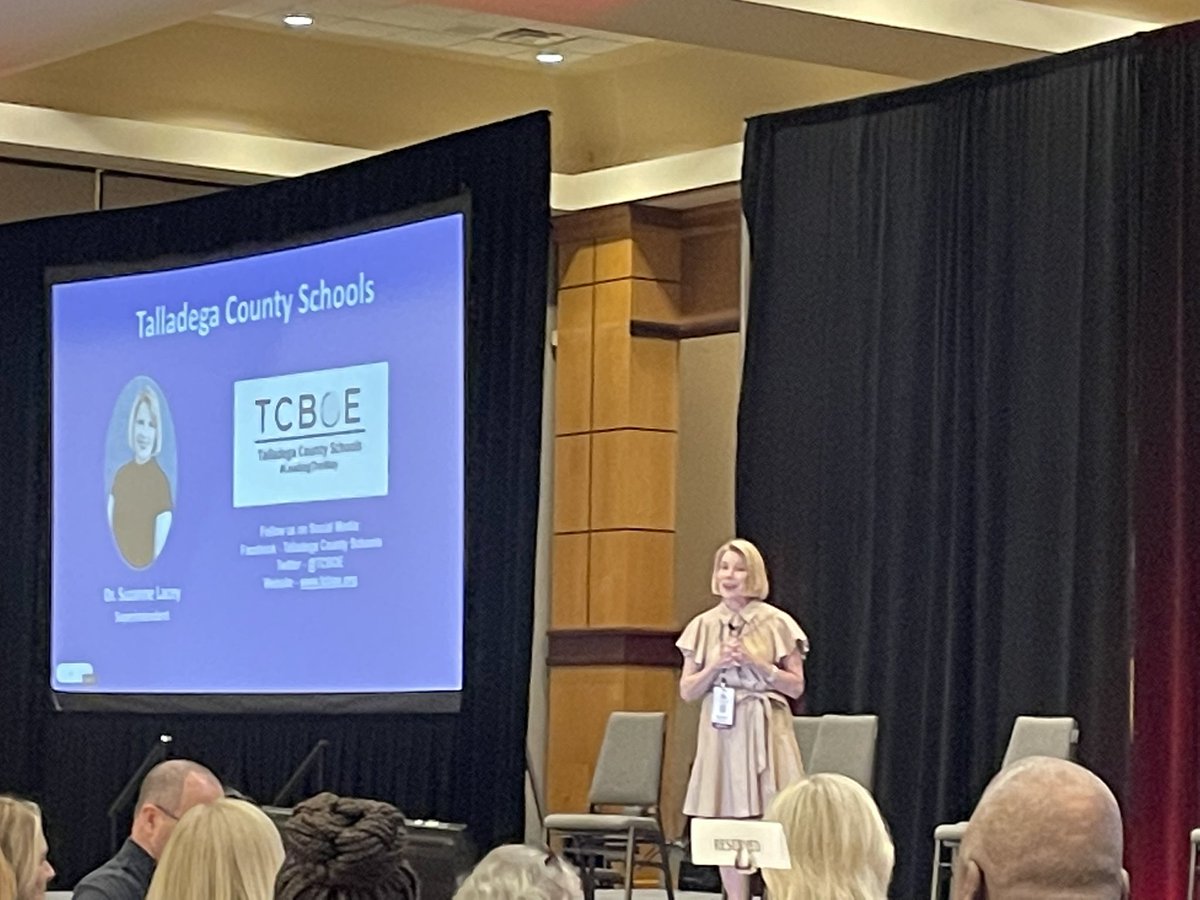 Debby Smith tweet media