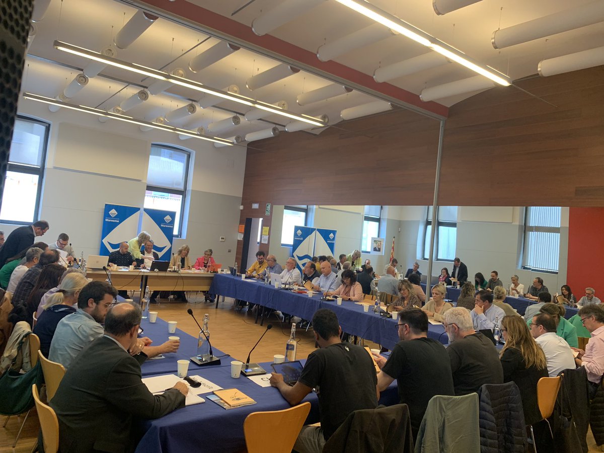 ccmaresme's tweet photo. Comença el #PleCCMaresme amb 43 punts a l'Ordre del Dia i 7 d'urgència https://t.co/XtFkWdWb9c
