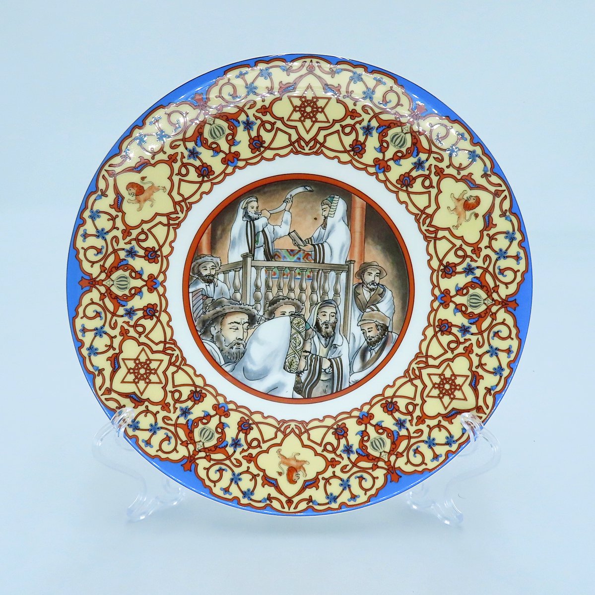 PahlaviLondon's tweet photo. Rare Coalport Judaica Cabinet Plate - Rosh Hashanah #roshhashana #Coalport #Porcelain #Jewish #Judaica #JewishHome #JewishHolidays #Judiaism #AntiqueDecor #Antiques #Antiqueshop #Antique #homedecor https://t.co/Zbd7eLpc5V https://t.co/Tv6ywAD1WS