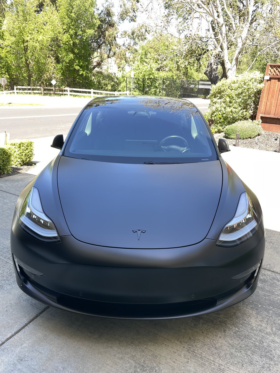 New Listing: Model 3 Jul 2018 Long Range Black with Enhanced Autopilot, driven 38000 miles, located in CA, asking price of $39500. 
#tesla #model3 #sellmyusedtesla sellmyusedtesla.com