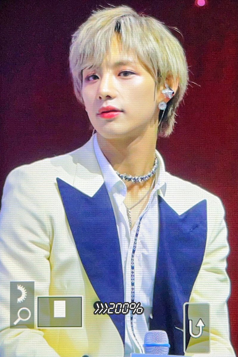_200PERCENT_'s tweet photo. 🕹️𝟐𝟑𝟎𝟒𝟐𝟓 데뷔쇼케 𝐩𝐫𝐞

#LEO #SING 
#리오 #씽
#XODIAC #소디엑 https://t.co/pLrSbQanCh