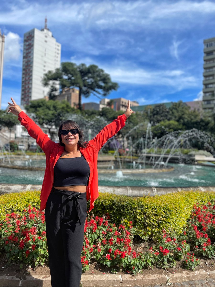 Samira 🇺🇸🇧🇷 tweet media