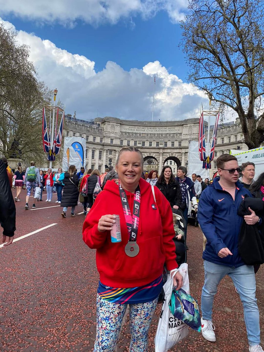 A huge congratulations to our Loughor <a href="/SlimmingWorld/">Slimming World</a> member Kelly, who completed the London marathon on Sunday 👏🥳🎉

"My weight loss definitely helped me achieve this. Since joining back in January I’ve lost 1st 9lbs"

#londonmarathon2023
#Gorseinon #loughor #Swansea