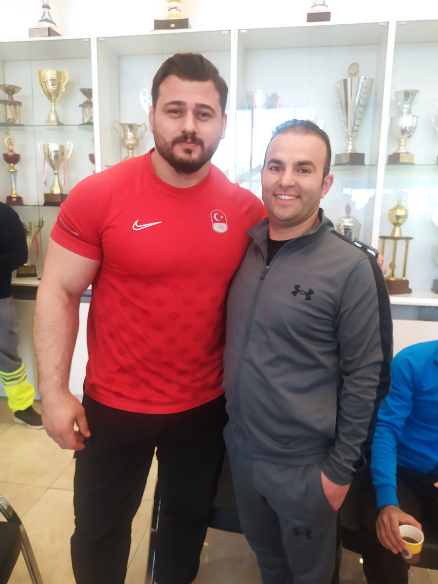 yunusblkbas's tweet photo. Kardeşim Rıza Kayaalp, Avrupa KRALI hoş geldin 👏👏👏👏👏 olimpiyat da görüşmek üzere 🇹🇷🇹🇷🇹🇷 https://t.co/XZ9QRn4f3M