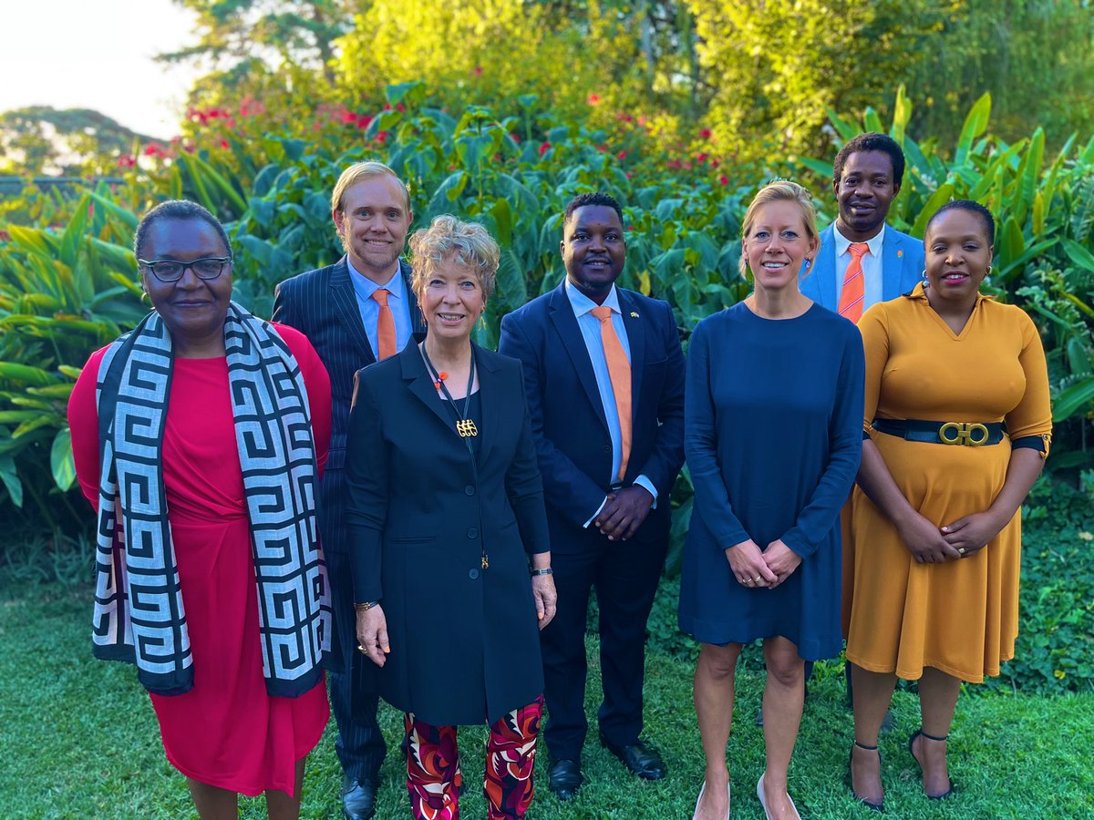 Dutch Embassy Harare 🇳🇱 on Twitter "HERE WE GO! 🇳🇱👑🎊 We are excited to