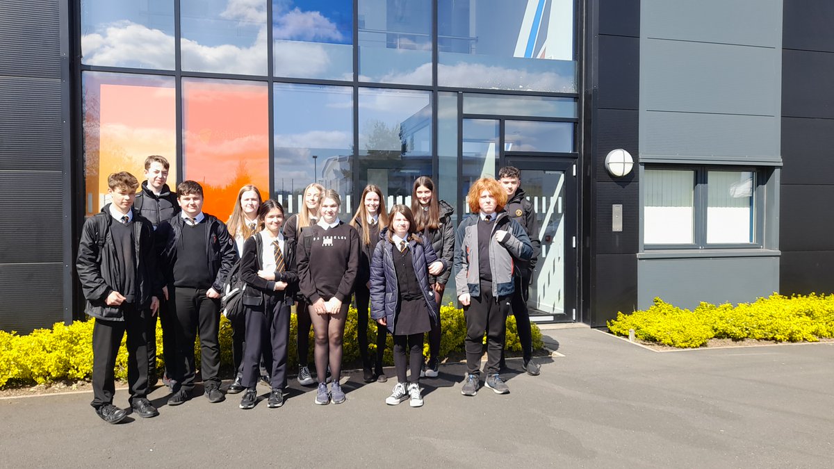 ashleighscot's tweet image. Today we welcomed S3 pupils from @Belmont_DT to the Ashleigh Boardroom to kick off our &apos;Construction Partnership Project 2023&apos; #CPP2023. In #partnership with @AyrshireColl the project runs for six weeks with a combination of class-based learning, college days and site visits👷‍♀️