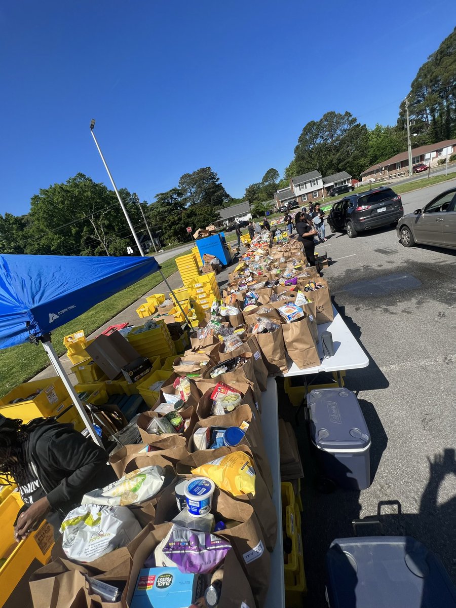 ILMVA FOUNDATION 2nd Annual Drive Through Pop Up Pantry was a success in Portsmouth VA at Churchland Middle School… we were able to feed over 150 Families