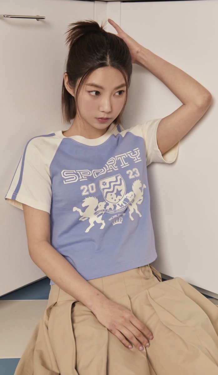 Dress_myfav's tweet photo. เสื้อ Ames SPORTY LOGO CROP RAGLAN TEE
FREE SIZE : อก 33 นิ้ว
💥 ลดเหลือ 1,090฿ ส่ง 50/70฿
✈️ ส่งแอร์
🚛 เว็บส่ง 2/5
#NAEON #TransitLove2
#myfav_idolclothes
#พรีออเดอร์เกาหลี https://t.co/MxL5bbAyIs