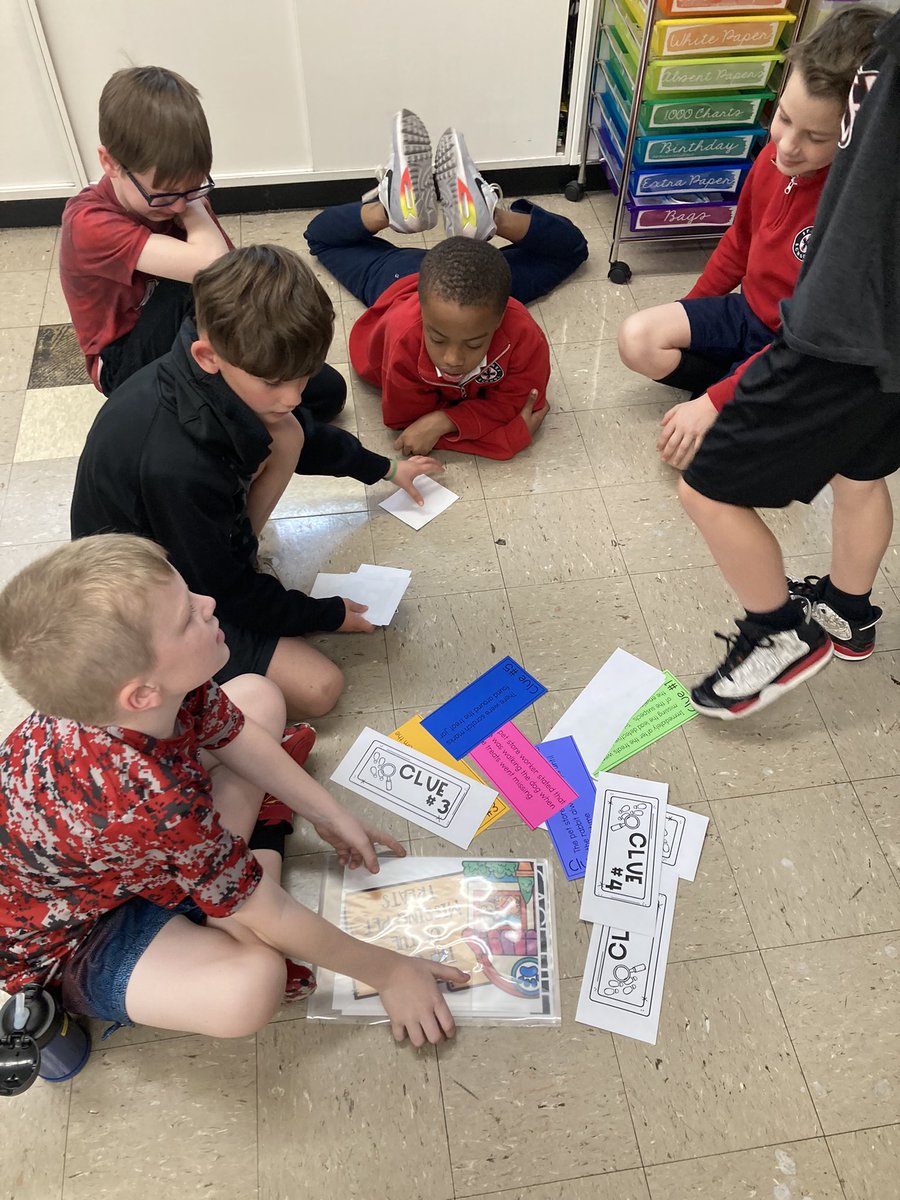 MrsBarlowSTJ's tweet photo. D was for Detective Work! 🔍 The students had to use clues to solve a puzzle. Yesterday was E for Exercise! 🏋🏼 The students completed an exercise challenge. https://t.co/90OR8UlGVR