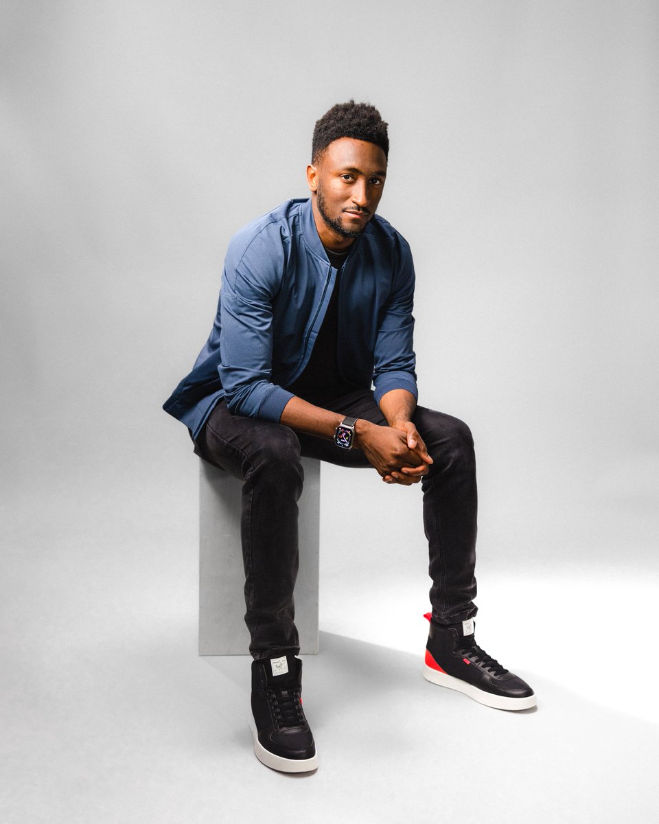 MKBHD's tweet photo. It all makes sense now 🤓
https://t.co/tT56wzo5Cs https://t.co/q5BsvMZNYJ
