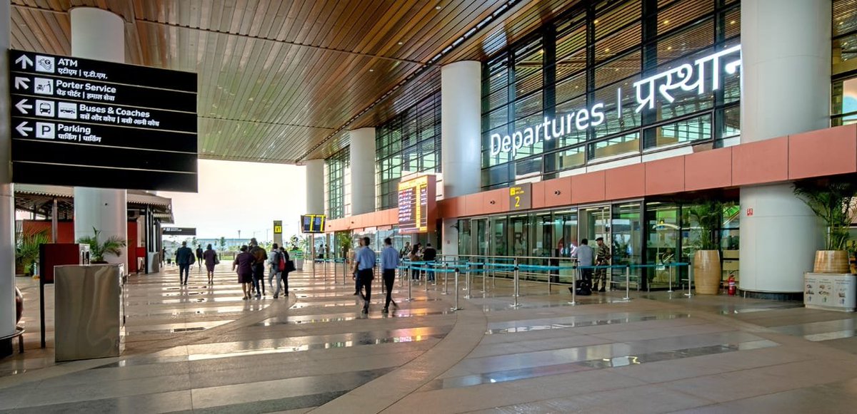 thegoanonline's tweet image. Manohar International Airport @miagoaairport  in #Goa connects 21 domestic destinations from this Summer schedule. So far Serves about 7 Lakh passengers &amp;amp; handled 5,000 flights in the last quarter
#FlightConnectivity #MOPA #Goa