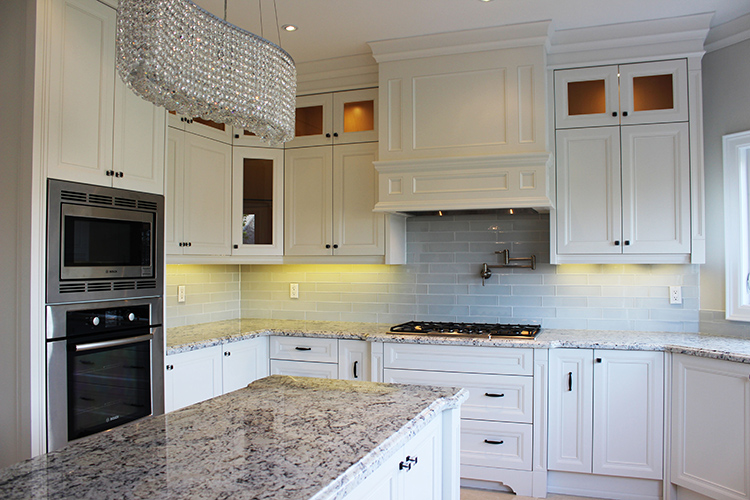 JosephKitchenON's tweet image. Check out this #TransitionalPaintedKitchen with #GraniteCountertop!

🌍 Learn More: josephkitchens.com/services/kitch…

#TransitionalKitchen #HomeTransformation #KitchenTransformation #TorontoHomes #TorontoHomeRenovation #DreamHome #KitchenRenovations #Toronto #TorontoKitchenRenovation