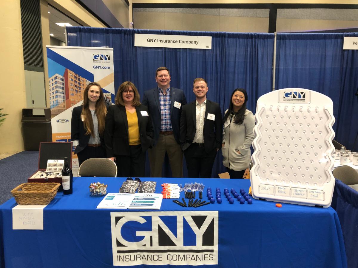 The GNY Connecticut team had a great time networking with other insurance professionals, learning about the latest industry trends, and hearing from keynote speaker Daymond John at Buffalo I-Day. They are already looking forward to next year's event! #GNY #bufiday #BuffaloIDay