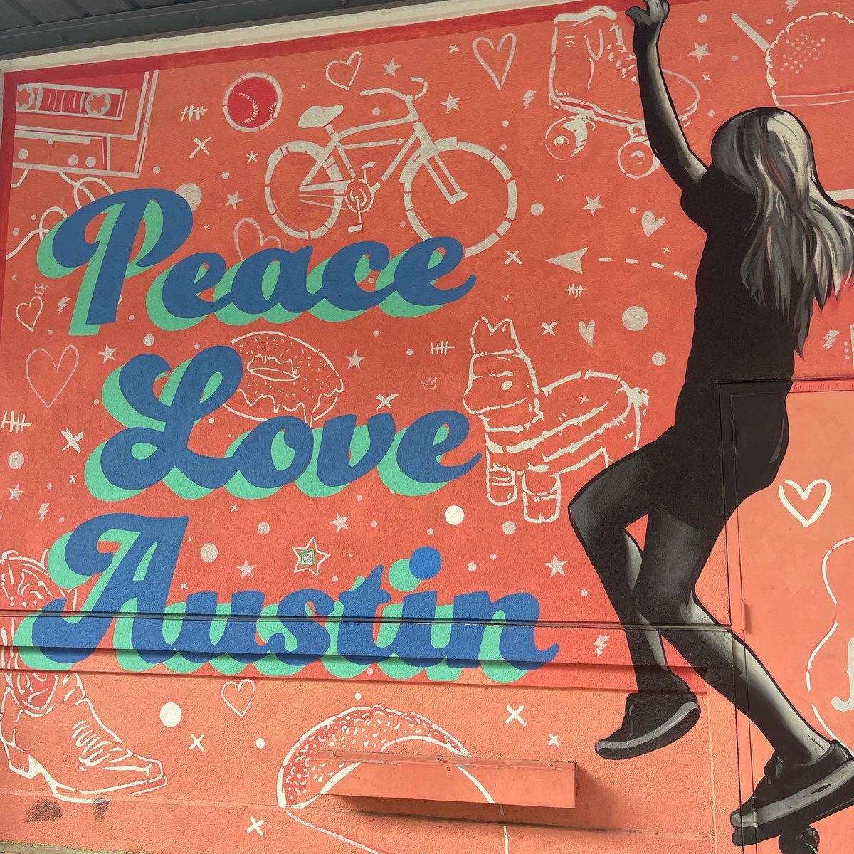 CSIPark_Dolphin's tweet photo. Last week, our Parking &amp; DolphinCard Director made her way to Austin, Texas to present on behalf of the College of Staten Island.  At Austin, she was able to deliberate with other universities and members of The National Association of Campus Card Users. https://t.co/NtFy35kEn8