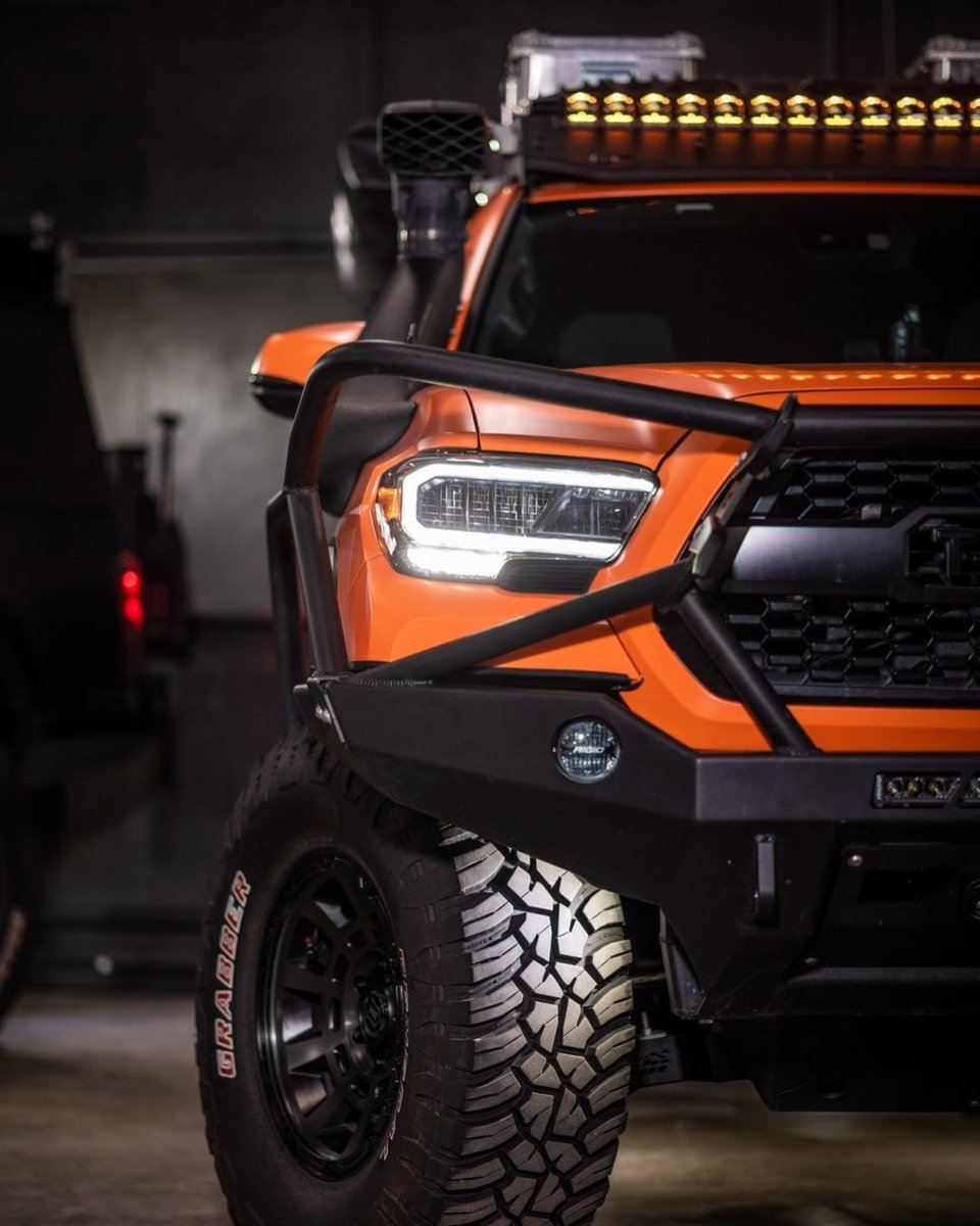 CARiD_com's tweet photo. Presence that can’t be not noticed. 💡
#caridtrucks #ModifiedTrucks #blackrhinowheels #blackrhino #customwheels #truckwheels #wheelscustom #ToyotaTacoma #toyota #tacoma #offroad #overland #letsgoplaces #4runner #yota https://t.co/m9uNFE0cuy