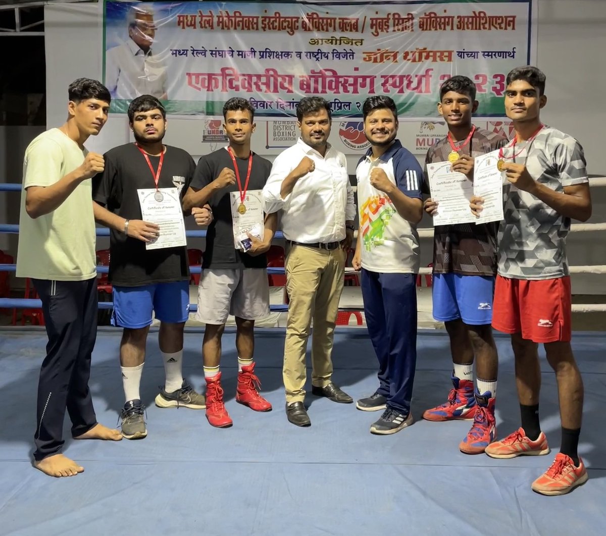 ChessboxingMumb's tweet photo. In Johan Thomas Memorial Boxing Tournament,At Central Railway Institute, Parel on Sunday 23rd April,2023 Our Boxer Won 03 Gold &amp; 01 Silver Medal
Congratulations to Champions &amp; parents #Team #KriSon #Sports @krisonsportsboxingacademy
#ProFit #JayaNagarSports 
#Coach #KrishnaSoni https://t.co/41DETWtPP3