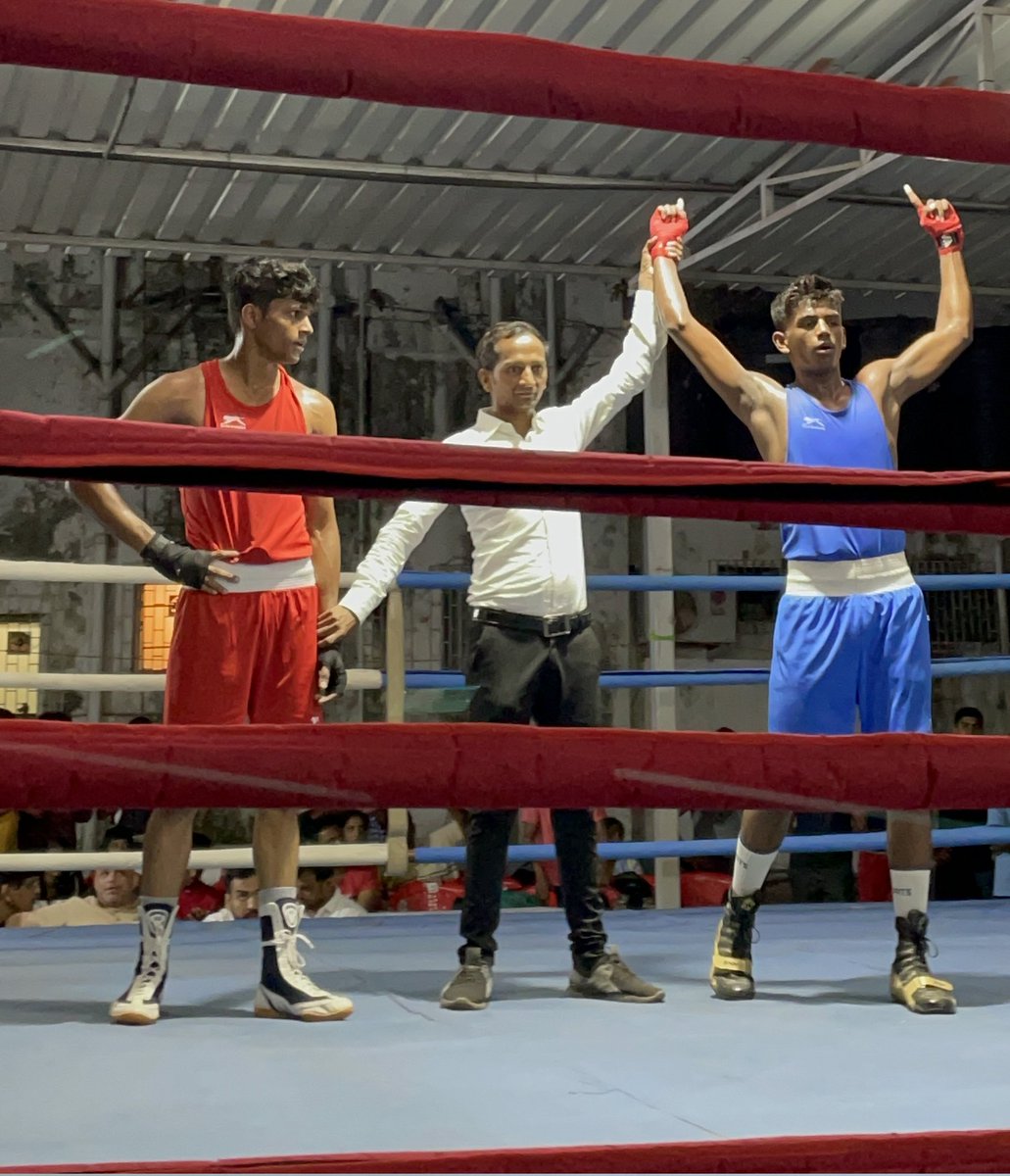 ChessboxingMumb's tweet photo. In Johan Thomas Memorial Boxing Tournament,At Central Railway Institute, Parel on Sunday 23rd April,2023 Our Boxer Won 03 Gold &amp; 01 Silver Medal
Congratulations to Champions &amp; parents #Team #KriSon #Sports @krisonsportsboxingacademy
#ProFit #JayaNagarSports 
#Coach #KrishnaSoni https://t.co/41DETWtPP3
