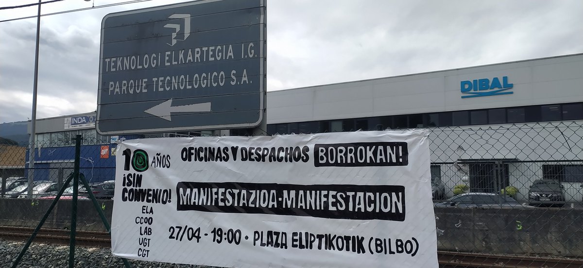 Ostegunean bulegoetako hitzarmenaren alde #Bilbo-ko kaleak beteko ditugu. 
19:00etan Moyuan ikusten gara.
#bulegoakborrokan 

🚨 10 URTE HITZARMEN GABE!! 🚨