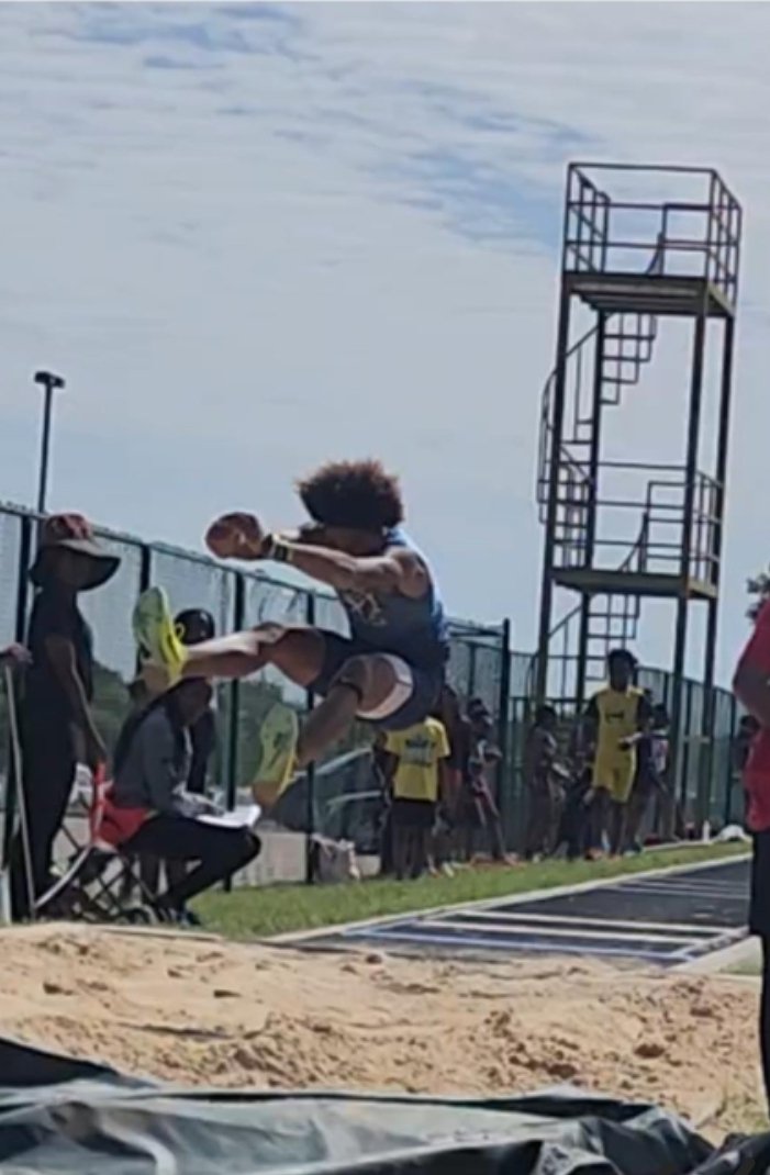 andre_pentecost's tweet photo. Had a time and a new pr this weekend 21,8 https://t.co/zBHwF1qzj4