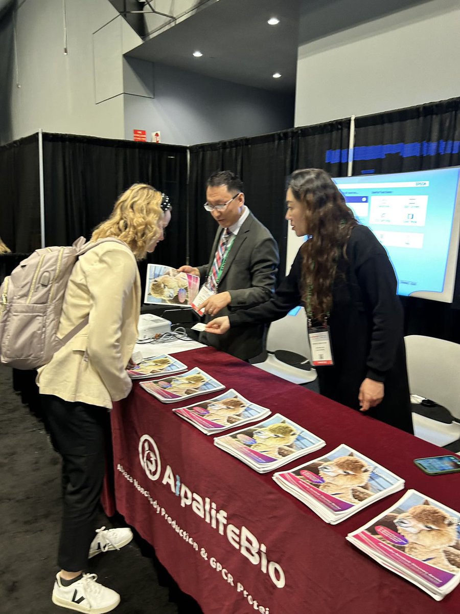 AlpalifeBio's tweet image. Get your free alpaca doll at #INTERPHEX2023. Come to our booth 1875! #gpcr #nanobody #pharmaceutical #drugdiscovery