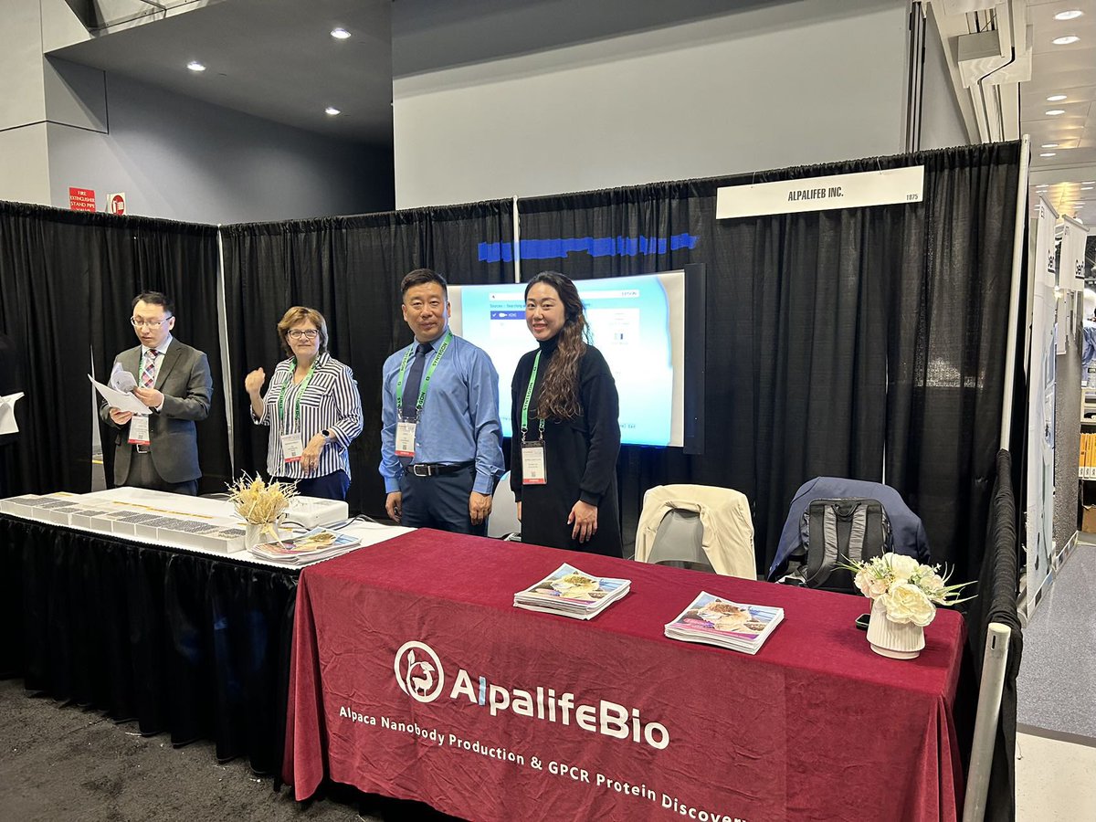 AlpalifeBio's tweet image. Get your free alpaca doll at #INTERPHEX2023. Come to our booth 1875! #gpcr #nanobody #pharmaceutical #drugdiscovery