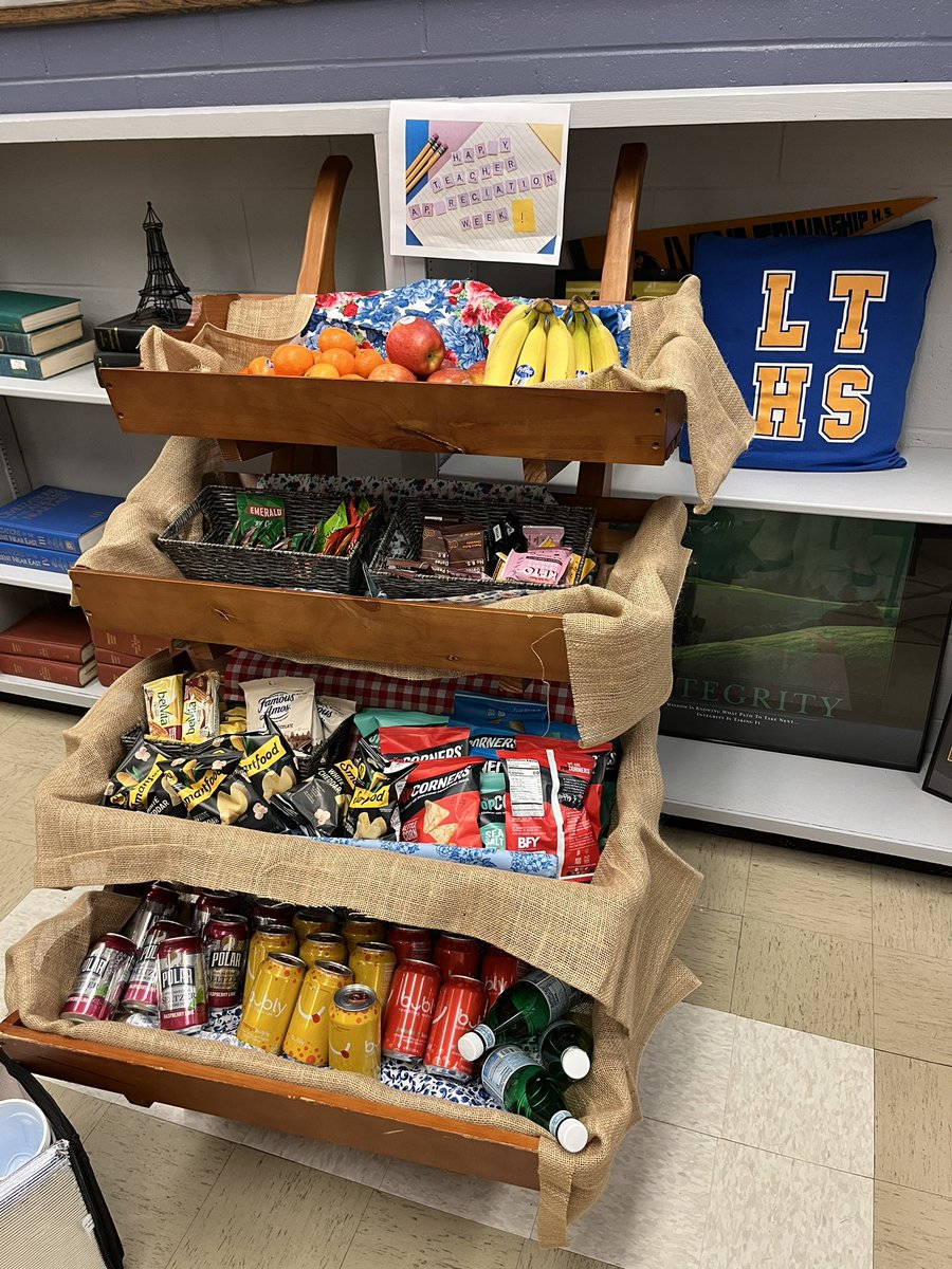 A Johnson tweet media