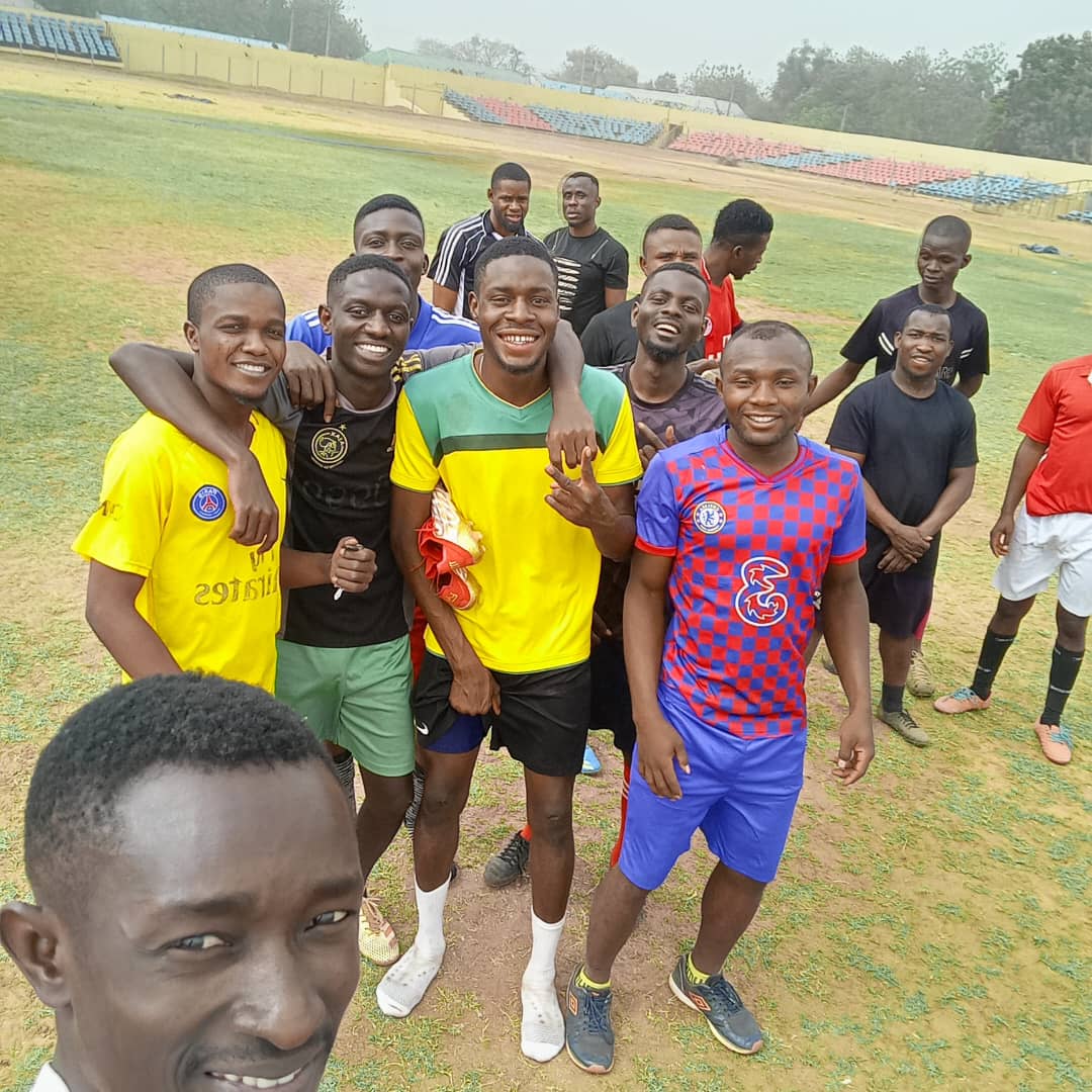 Shuuaiibu's tweet photo. Giving up was never an option from the start...so we keep on grinding Hard💪💪💪💪 https://t.co/7R09Ql1BcQ