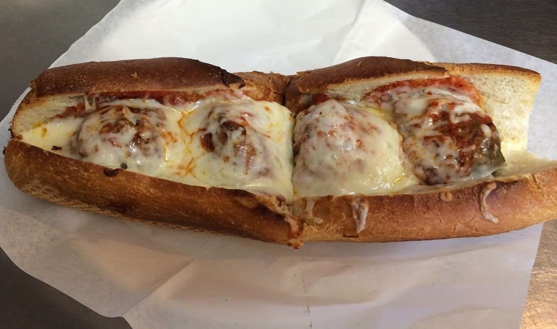 Marisa on Twitter "RT DiningNearMe Would you use a fork and knife to