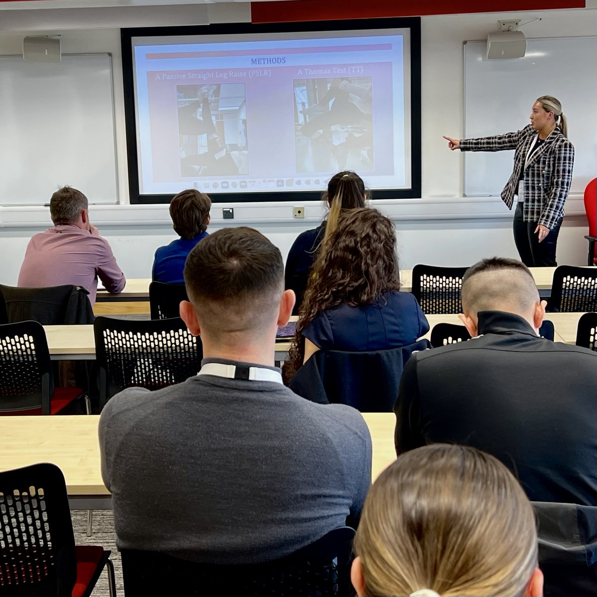 gaitandmotionuk's tweet photo. Itโs always great to learn how students are utilising our technologies in their projects. A big well done to Rebekah Heath from @UniNorthants for presenting her research investigating the acute effects of percussive therapy on hip range of motion using our #EasyAngle device! ๐๐ป https://t.co/7gwhgaCfUb