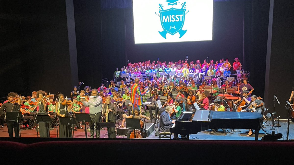 The Kanneh-Masons (@thekannehmasons) on Twitter photo Congratulations to the young musicians from state schools around the UK <a href="/misst_music/">MiSST</a> proving the value of music for all. 5 of us with <a href="/JessGillamSax/">Jess Gillam</a> Jason Donovan <a href="/OfficialALW/">Andrew Lloyd Webber</a> <a href="/DeronneMusic/">Deronne White</a> at London’s Theatre Royal last night 🎉 Congratulations to the young musicians from state schools around the UK <a href="/misst_music/">MiSST</a> proving the value of music for all. 5 of us with <a href="/JessGillamSax/">Jess Gillam</a> Jason Donovan <a href="/OfficialALW/">Andrew Lloyd Webber</a> <a href="/DeronneMusic/">Deronne White</a> at London’s Theatre Royal last night 🎉